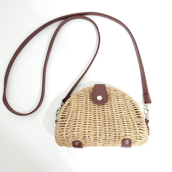 White House Black Market Handbags - White House Black Market wicker crossbody